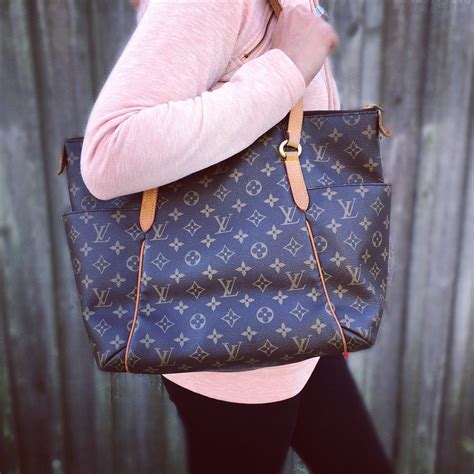 louis vuitton totally mm bag|louis vuitton checkered tote bag.